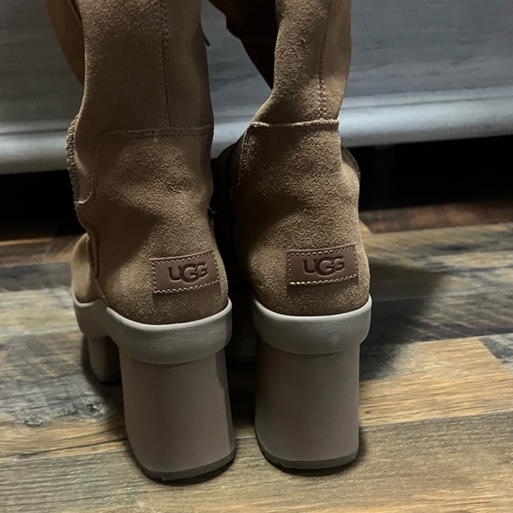 Ugg New Heights Platform Xtra Chestnut Boots - Picture 12 of 16
